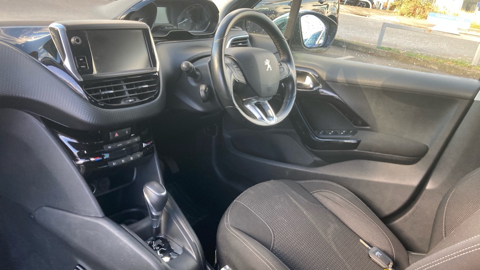 Peugeot 208 1.2 PureTech 110 Tech Edition 5dr EAT6 Petrol Hatchback - Image 11