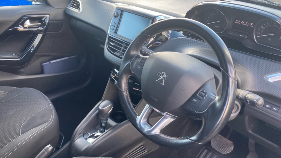 Peugeot 208 1.2 PureTech 110 Tech Edition 5dr EAT6 Petrol Hatchback - Image 14