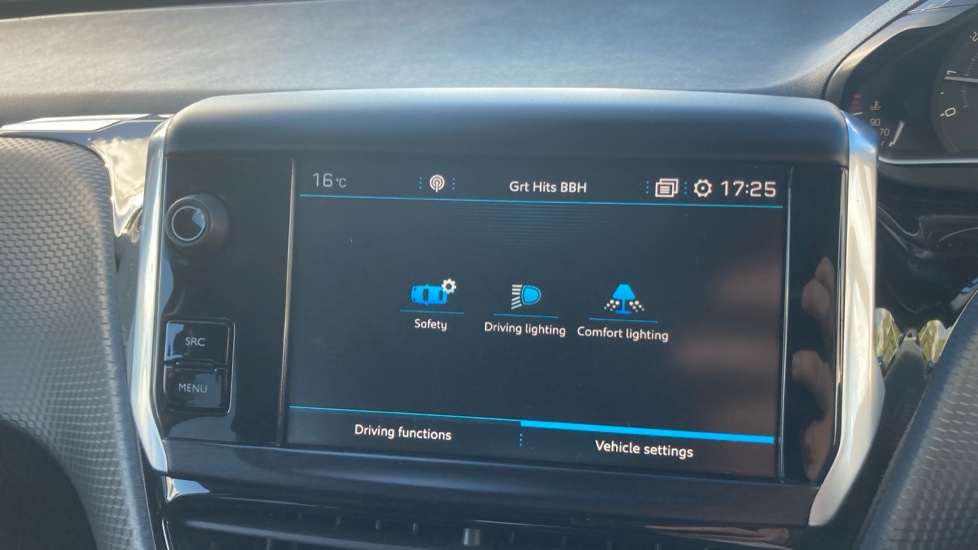 Peugeot 208 1.2 PureTech 110 Tech Edition 5dr EAT6 Petrol Hatchback - Image 31