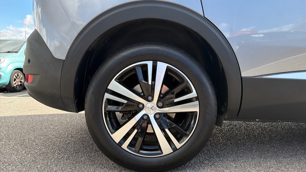 Peugeot 5008 1.2 PureTech GT 5dr EAT8 Petrol Estate - Image 7