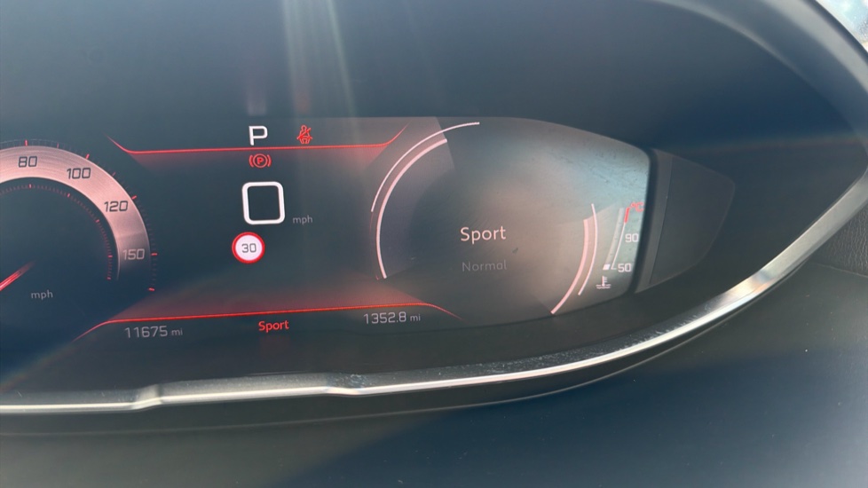 Peugeot 5008 1.2 PureTech GT 5dr EAT8 Petrol Estate - Image 40
