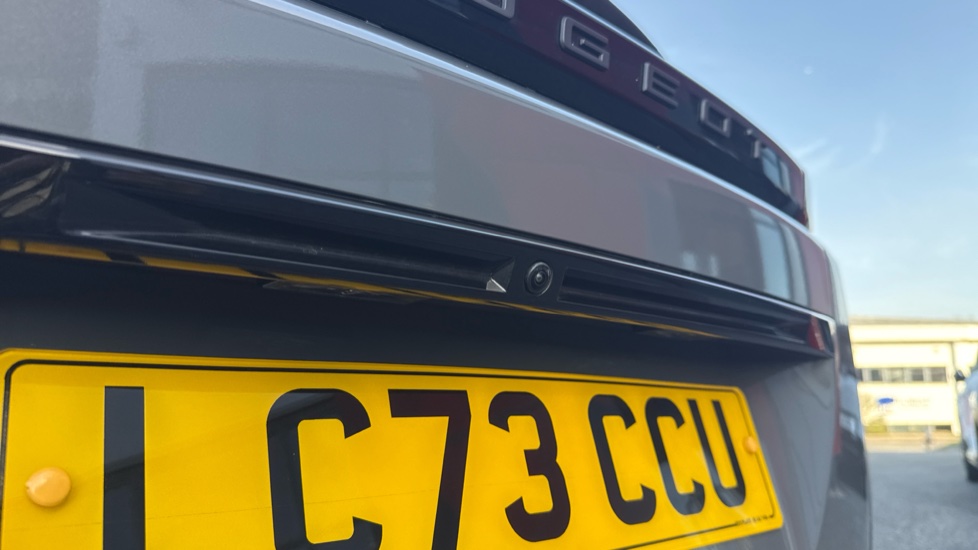 Peugeot 2008 1.2 PureTech 130 Allure 5dr EAT8 Petrol Estate - Image 22