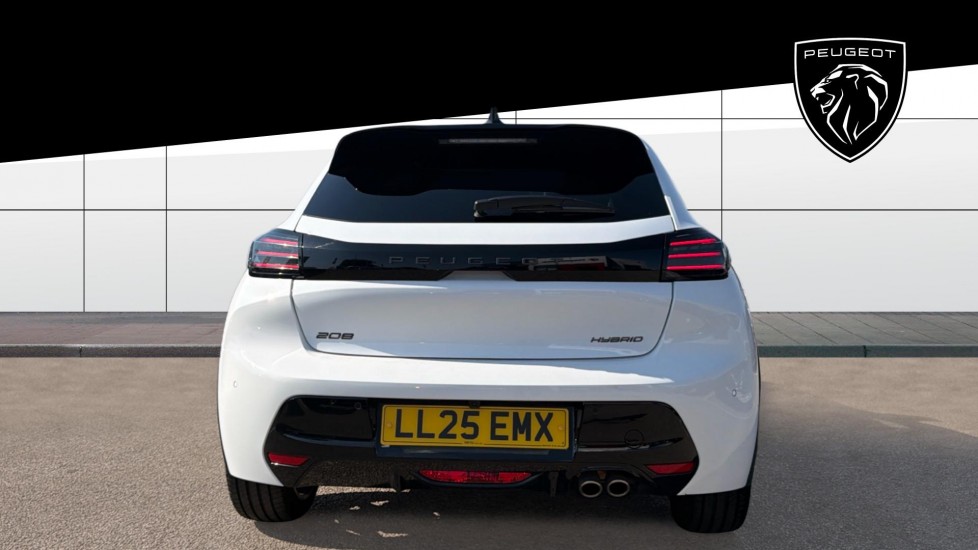 Peugeot 208 1.2 Hybrid 136 GT 5dr e-DSC6 Petrol Hatchback - Image 6