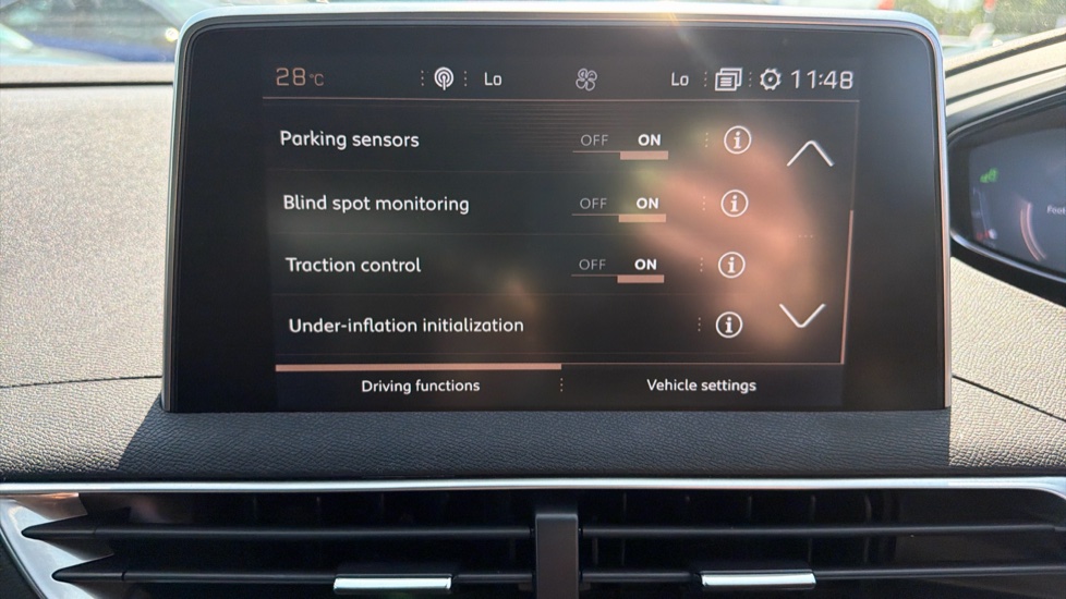 Peugeot 3008 1.6 PureTech 180 GT Line Premium 5dr EAT8 Petrol Estate - Image 25