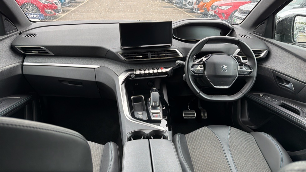 Peugeot 5008 1.2 PureTech Allure Premium+ 5dr EAT8 Petrol Estate - Image 10