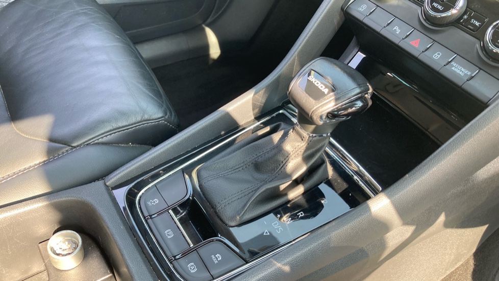 Skoda Kodiaq 1.5 TSI SE L Executive 5dr DSG [7 Seat] Petrol Estate - Image 13