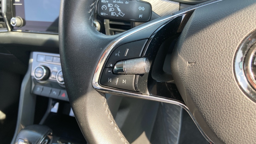 Skoda Kodiaq 1.5 TSI SE L Executive 5dr DSG [7 Seat] Petrol Estate - Image 28