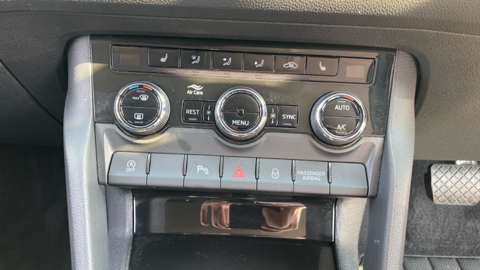 Skoda Kodiaq 1.5 TSI SE L Executive 5dr DSG [7 Seat] Petrol Estate - Image 30