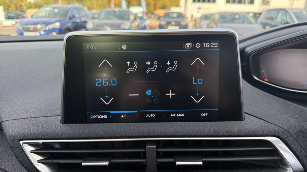 Peugeot 5008 1.2 PureTech GT Line Premium 5dr Petrol Estate - Image 28