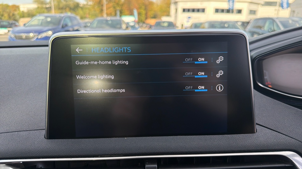 Peugeot 5008 1.2 PureTech GT Line Premium 5dr Petrol Estate - Image 32