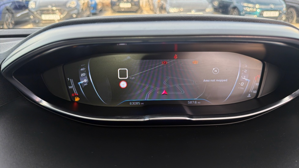 Peugeot 5008 1.2 PureTech GT Line Premium 5dr Petrol Estate - Image 39