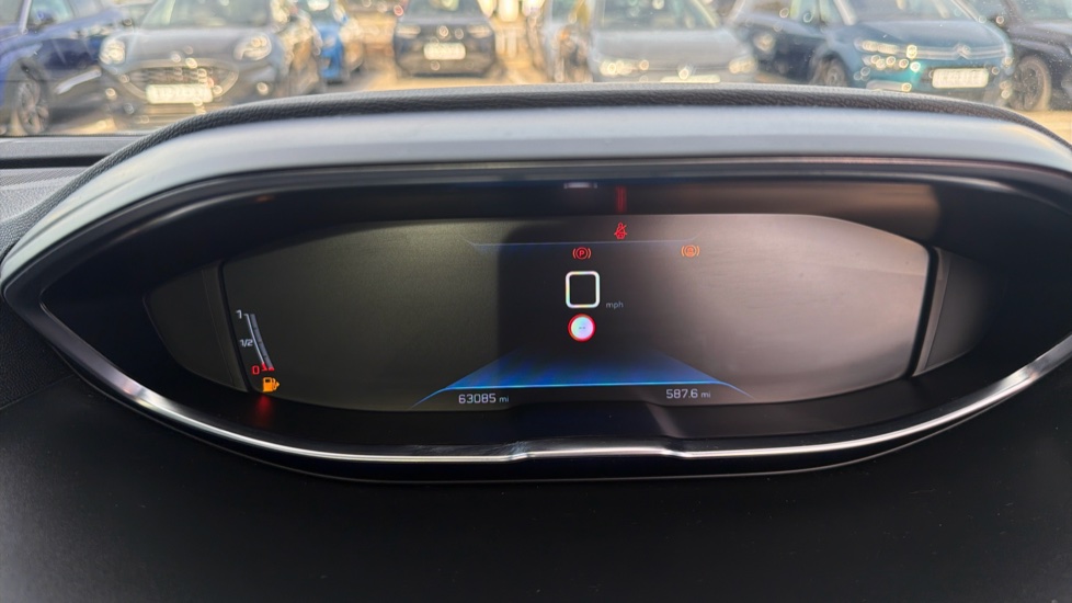 Peugeot 5008 1.2 PureTech GT Line Premium 5dr Petrol Estate - Image 41