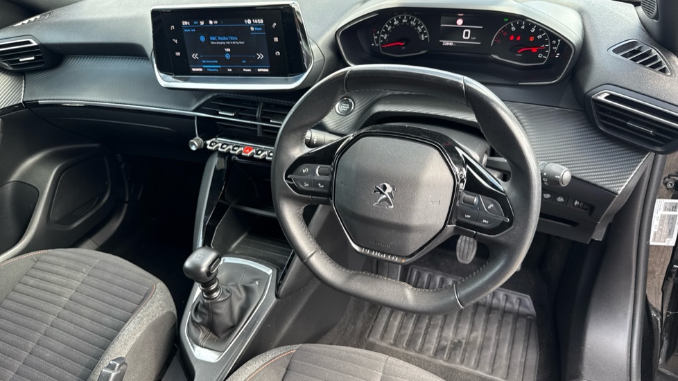 Peugeot 2008 1.2 PureTech Active Premium+ 5dr Petrol Estate - Image 11
