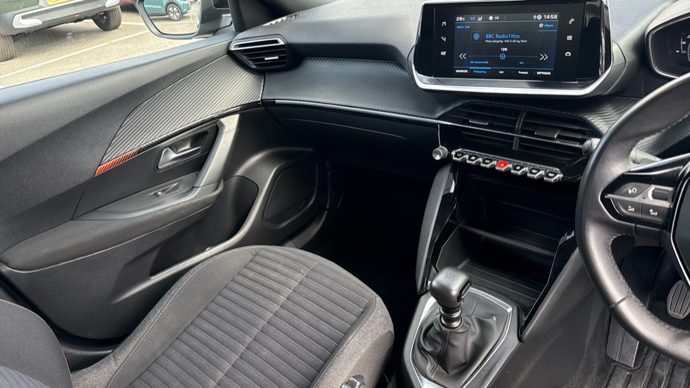 Peugeot 2008 1.2 PureTech Active Premium+ 5dr Petrol Estate - Image 14