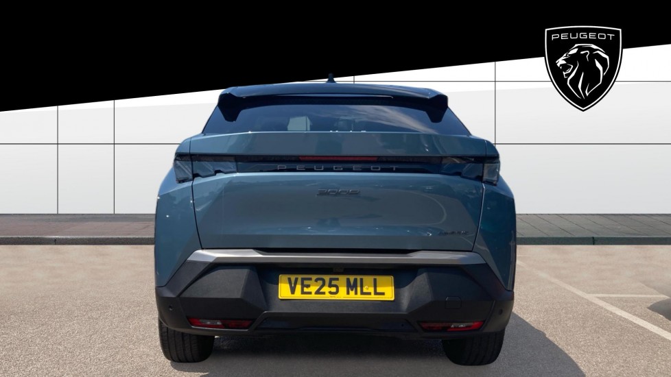 Peugeot 3008 1.2 Hybrid 136 GT 5dr e-DSC6 Petrol Estate - Image 6