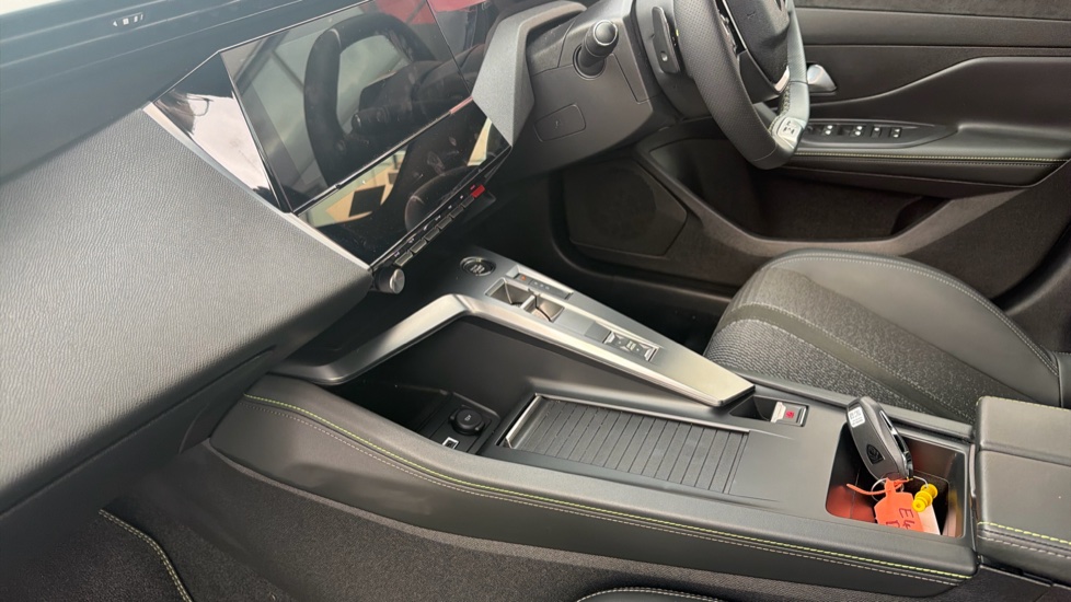 Peugeot 408 158kW GT 58kWh 5dr Auto Electric Hatchback - Image 13