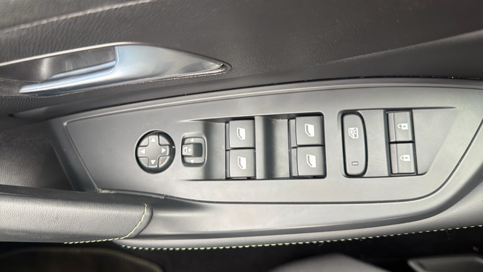 Peugeot 408 158kW GT 58kWh 5dr Auto Electric Hatchback - Image 22