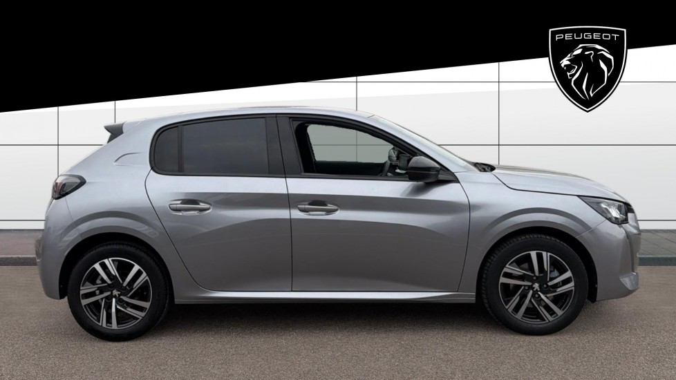 Peugeot 208 1.2 PureTech 100 Allure Premium 5dr Petrol Hatchback - Image 5