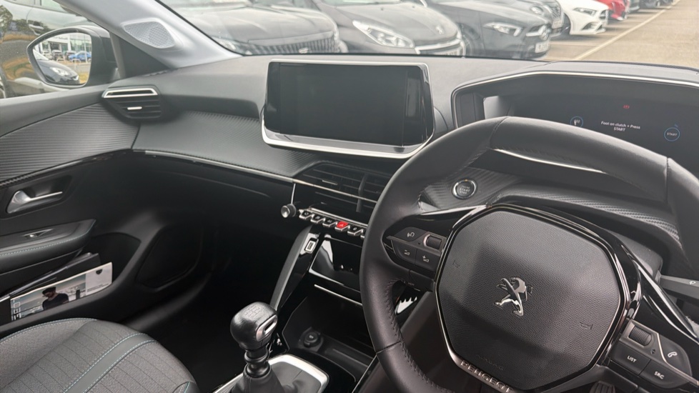 Peugeot 208 1.2 PureTech 100 Allure Premium 5dr Petrol Hatchback - Image 14