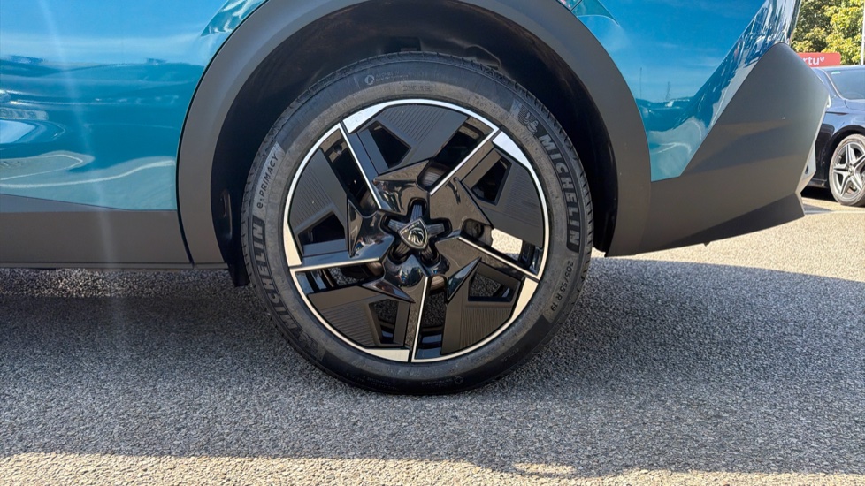 Peugeot 408 1.2 PureTech GT 5dr EAT8 Petrol Hatchback - Image 7