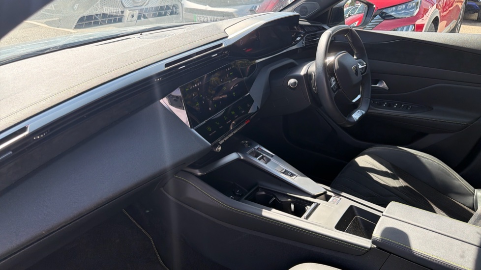 Peugeot 408 1.2 PureTech GT 5dr EAT8 Petrol Hatchback - Image 9