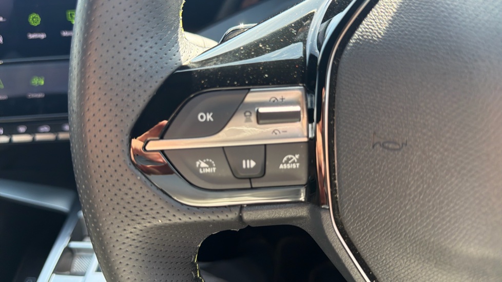 Peugeot 408 1.2 PureTech GT 5dr EAT8 Petrol Hatchback - Image 21