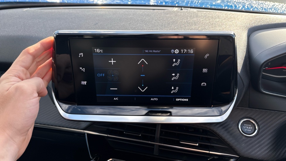 Peugeot 2008 1.2 PureTech Allure 5dr Petrol Estate - Image 43
