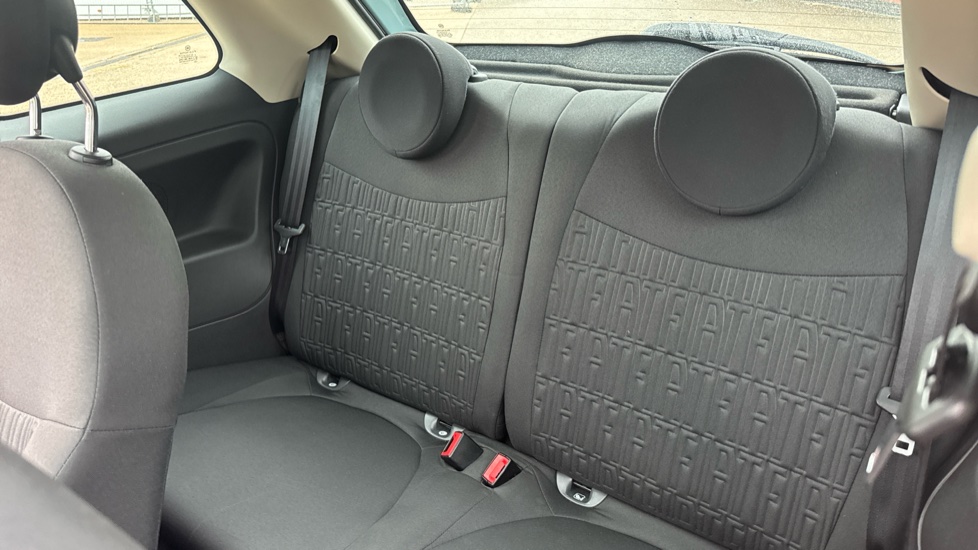 Fiat 500 1.0 Mild Hybrid 3dr Petrol Hatchback - Image 16