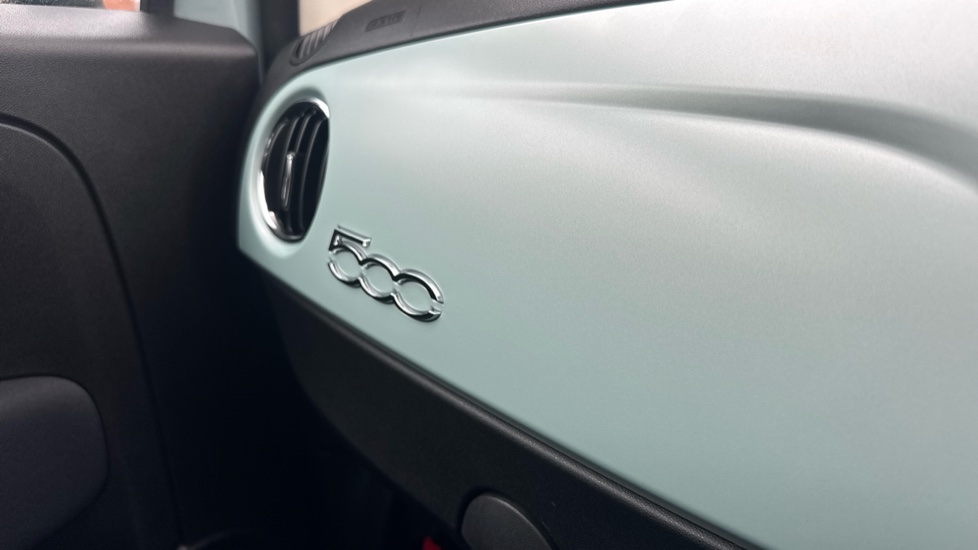 Fiat 500 1.0 Mild Hybrid 3dr Petrol Hatchback - Image 29