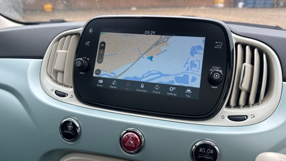 Fiat 500 1.0 Mild Hybrid 3dr Petrol Hatchback - Image 30