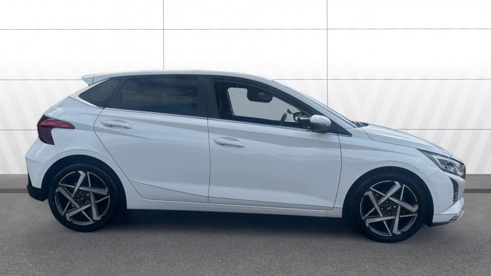 Hyundai i20 1.0T GDi Premium 5dr Petrol Hatchback - Image 5