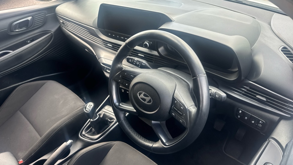 Hyundai i20 1.0T GDi Premium 5dr Petrol Hatchback - Image 11