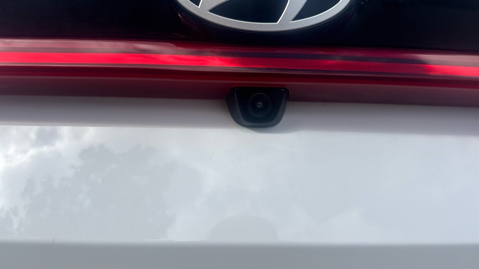 Hyundai i20 1.0T GDi Premium 5dr Petrol Hatchback - Image 23