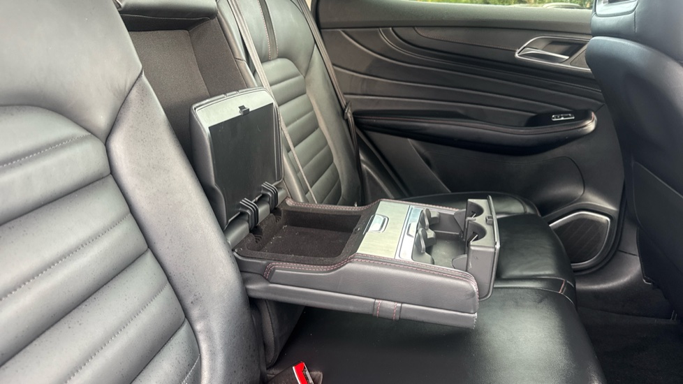 MG HS 1.5 T-GDI Trophy 5dr Petrol Hatchback - Image 37