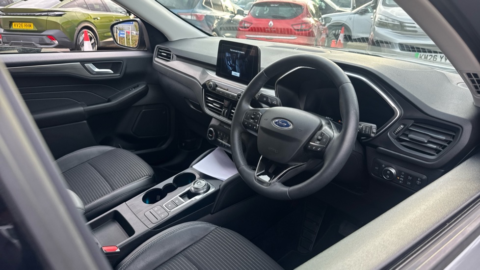 Ford Kuga 1.5 EcoBlue Titanium Edition 5dr Auto Diesel Estate - Image 11