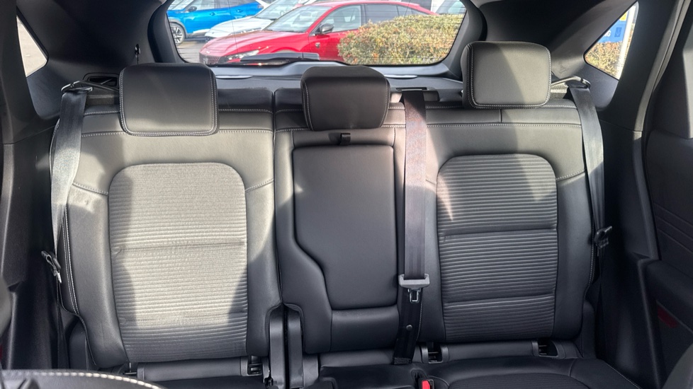 Ford Kuga 1.5 EcoBlue Titanium Edition 5dr Auto Diesel Estate - Image 15