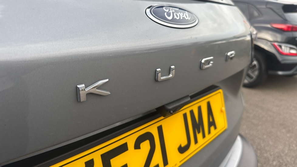 Ford Kuga 1.5 EcoBlue Titanium Edition 5dr Auto Diesel Estate - Image 36