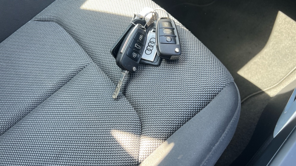 Audi Q2 35 TFSI Sport 5dr Petrol Estate - Image 35