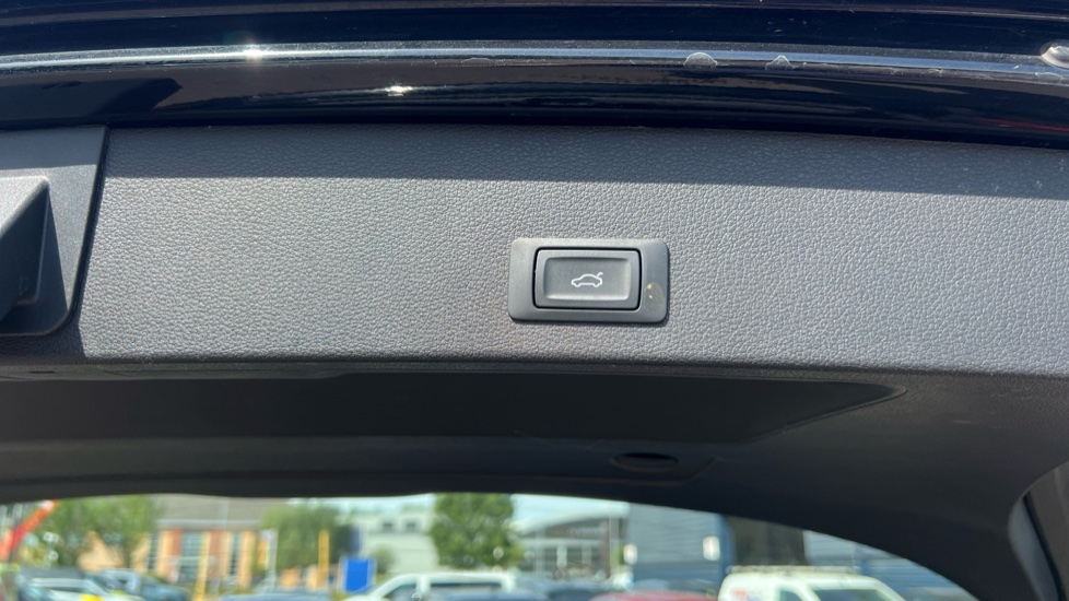 Audi Q2 35 TFSI Sport 5dr Petrol Estate - Image 7