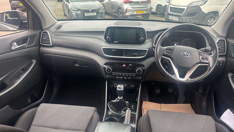 Hyundai TUCSON 1.6 GDi S Connect 5dr 2WD Petrol Estate - Image 12