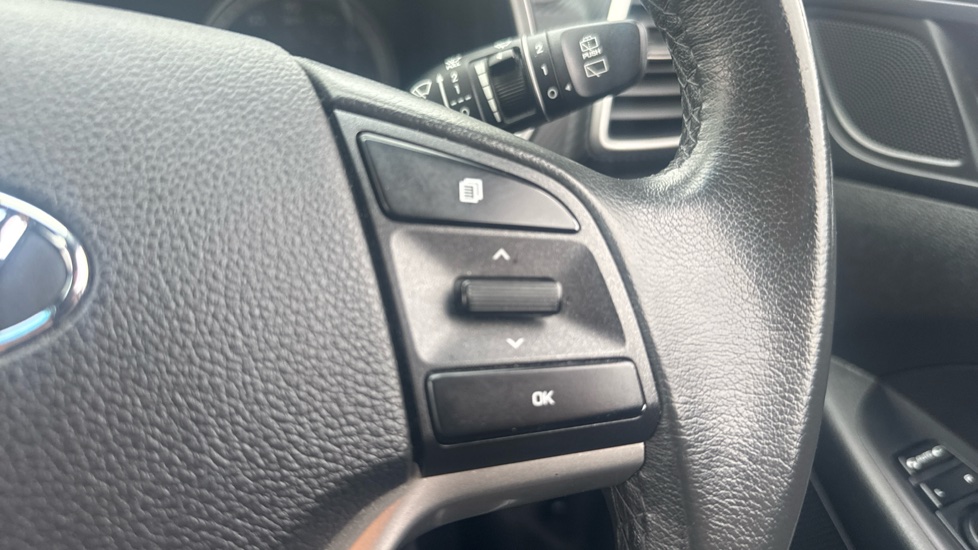 Hyundai TUCSON 1.6 GDi S Connect 5dr 2WD Petrol Estate - Image 17