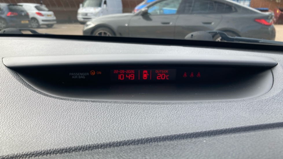 Kia Ceed 1.6 CRDi ISG 2 5dr DCT Diesel Hatchback - Image 38