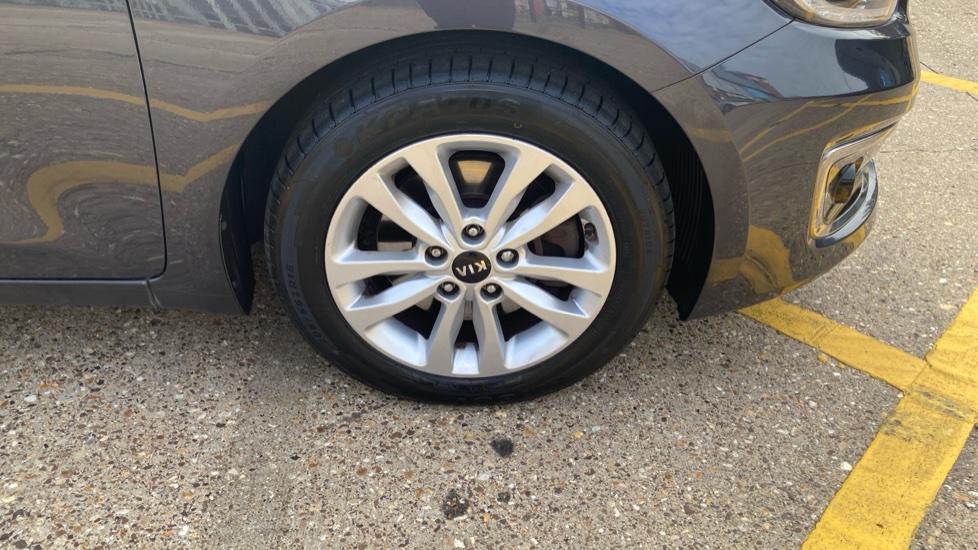 Kia Ceed 1.6 CRDi ISG 2 5dr DCT Diesel Hatchback - Image 10