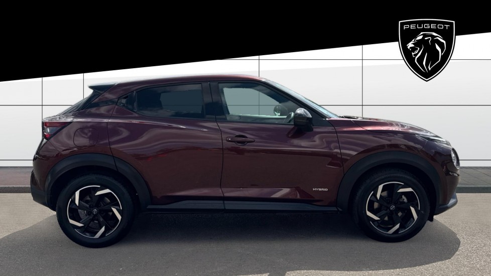 Nissan Juke 1.6 Hybrid N-Connecta 5dr Auto Hybrid Hatchback - Image 5