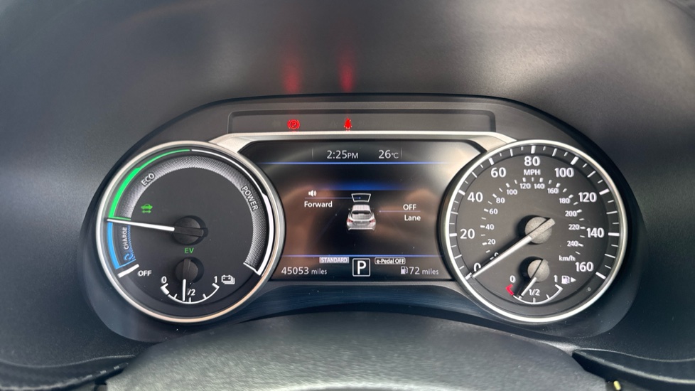Nissan Juke 1.6 Hybrid N-Connecta 5dr Auto Hybrid Hatchback - Image 23