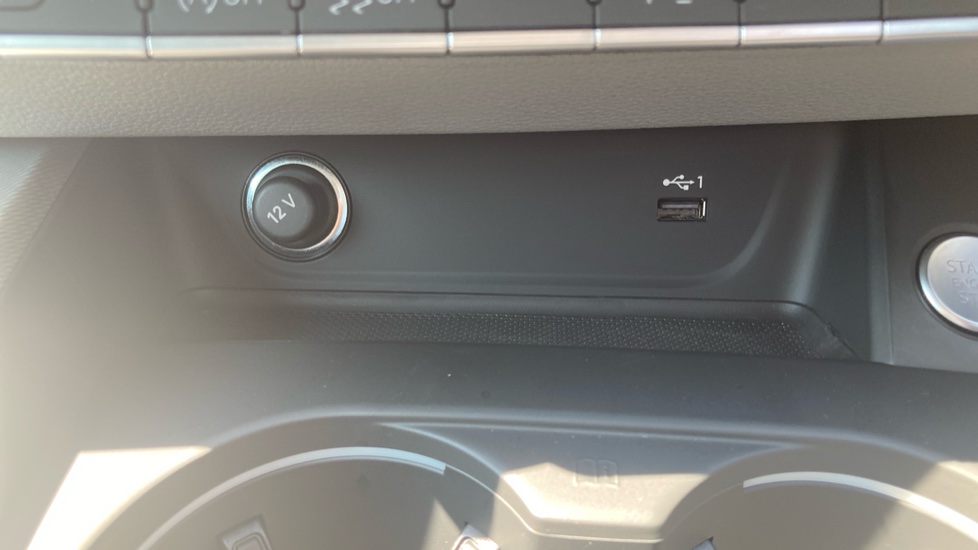 Audi A5 35 TFSI Sport 5dr S Tronic Petrol Hatchback - Image 36