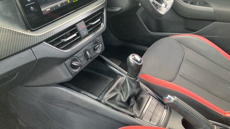 Skoda Kamiq 1.5 TSI Monte Carlo 5dr Petrol Hatchback - Image 32