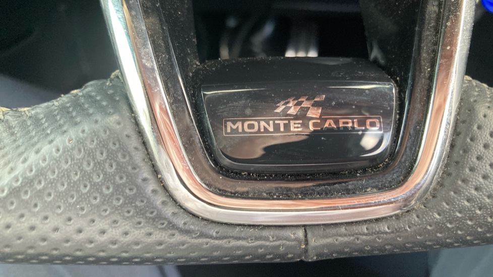 Skoda Kamiq 1.5 TSI Monte Carlo 5dr Petrol Hatchback - Image 25