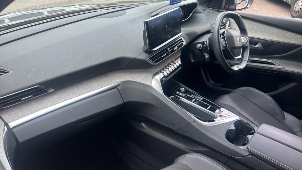 Peugeot 5008 1.5 BlueHDi GT 5dr EAT8 Diesel Estate - Image 9