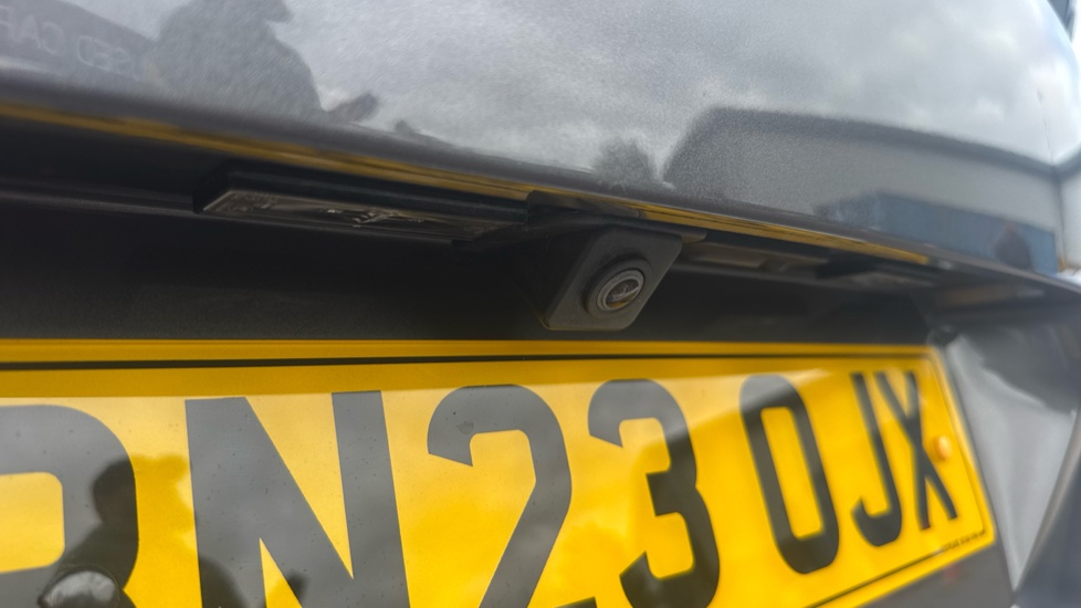 Peugeot 5008 1.5 BlueHDi GT 5dr EAT8 Diesel Estate - Image 23